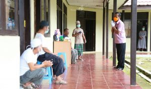 Tala daerah hijau tetapi dikelilingi daerah Zona Merah