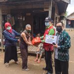 PMI TALA distribusikan bantuan Rocket Chiken