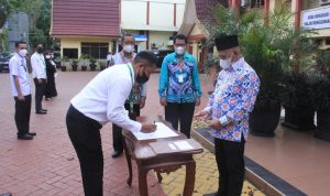 Dipelantikan Pejabat, Bupati berpesan ke Pejabat di Pemkab HSU untuk menjadi contoh