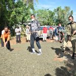 Bupati Wabup ikut Gotong royong perbaiki jalan