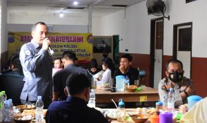 Silaturahmi Jurnalis dengan Humas Polda Kalsel dikemas sederhana