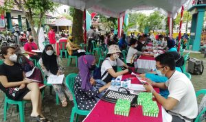 Sambut Hari Bhayangkara Ke-75, Polda Kalsel Gelar Vaksini Massal Covid-19