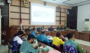 Bupati Instruksikan lebih serius, ketat atasi lonjakan Covid19