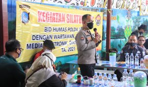 Humas Polda Kalsel Gelar Silaturahmi Dengan Insan Pers