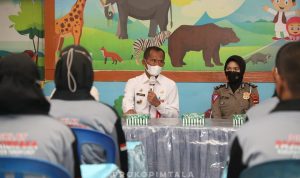 Bupati pesan pada anggota Paskibraka untuk suarakan Prokes