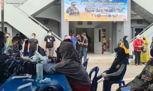 Ratusan peserta vaksinasi covid19  serbu  TNI AL – LANAL Banjarmasin