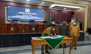 Pemkab. Tala Tandatangani Nota Kesepakatan Bersama DPRD Tala