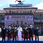 Kapolda Kalsel Hadir Upacara Peringatan HUT Ke-76 TNI