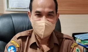 Bersihkan Lingkungan SMKN 4 Bentuk TIM GG