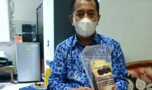 Libatkan siswa, SMK NEGERI 2 Banjarbaru Produksi Brekit  & Pupuk Cair