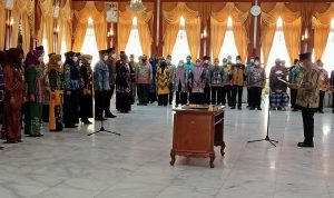 Gubernur : Jika penyelesaian kerja tak sesuai harapan, Pejabat yang dilantik sewaktu waktu bisa diganti
