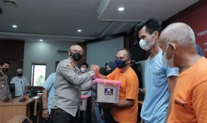 1000 Paket Sembako Kapolri Disalurkan Polda Kalsel Kepada Buruh