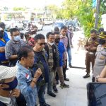 LSM FORFEBAN , PI lakukan aksi di Kejati dan Pengadilan TIPIKOR Banjarmasin