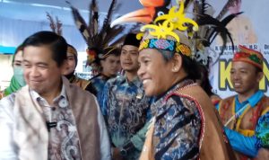Dihadiri Wakil Bupati Seruyan, Walikota Banjarmasin buka Festival Budaya Kalimantan