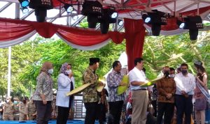 Melalui  GBBI Gubernur Kalsel  berharap, dapat mendorong pertumbuhan ekonomi melalui penguatan UMKM