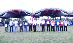 Bupati Tala serahkan ribuan sertifikat  tanah melalui program PTSL