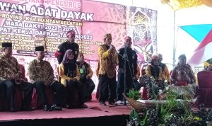 Dewan Adat Dayak  harus menjadi organisasi yang kuat
