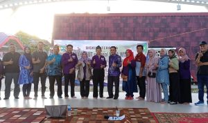 Peserta  Diskusi Wisata, mendukung Tanah Laut sebagai Kota Wisata