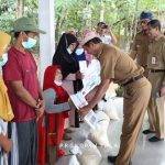 Sukamta Serahkan Bantuan Kepada Penyandang Disabilitas
