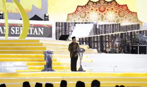 Gubernur Kalsel bersama  Kemenag. Menutup MTQ XIII