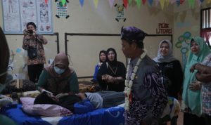 Berbagai Pelayanan Kesehatan Bagi Warga Desa Sungai Riam