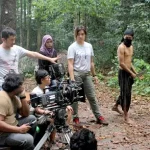 Berapa biaya yang dikeluarkan untuk proses pembuatan film bioskop?