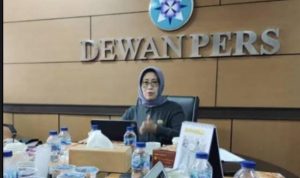 Ketua Dewan Pers Klarifikasi Media tentang tidak perlunya Pendaftaran Perusahaan  Pers ke DP