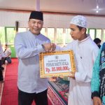 Pj. Bupati Batola bersilaturahmi ke Warga di Tiga Kecamatan Sembari memberikan Bantuan