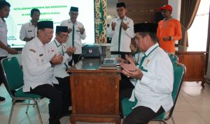 Pj. Bupati Batola  berharap, para ASN bisa ikut menyalurkan zakat, infaq, dan sedekahnya ke Baznas