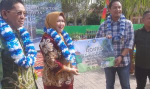 SMKN 1 Gambut bangun rumah Hidroponik atas bantuan PT UT