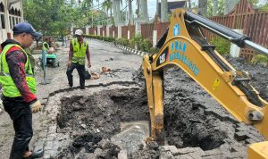 Akibat Pipa bocor, Distribusi Air PAM sementara terhenti