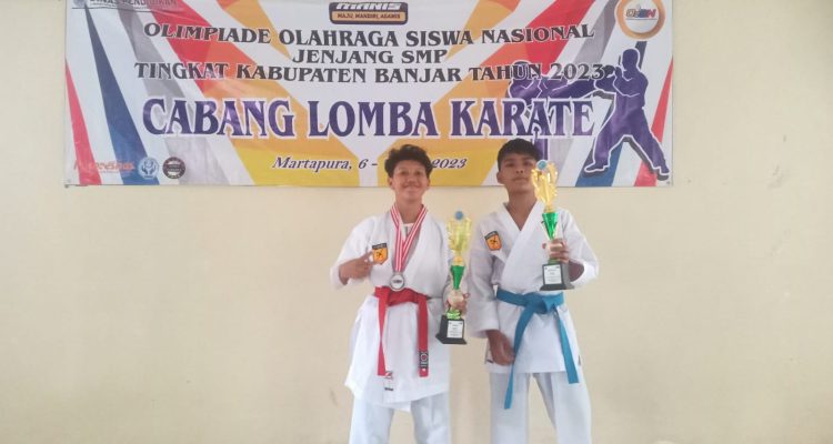 SMP Negeri 1 Sungai Tabuk Miliki Prestasi Karate dan Bulu Tangkis