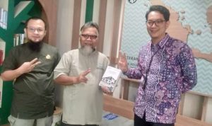 Perpustakaan BI Kalsel menerima kunjungan Koperasi Syariah Ar Rahmah