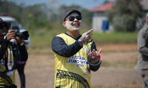 Festival : Pj Bupati Batola terbangkan Layang-layang pertama