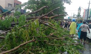 Hadapi Cuaca Ekstrem di Banjarmasin, Disdik akan Keluarkan Imbauan Tidak turun ke Sekolah