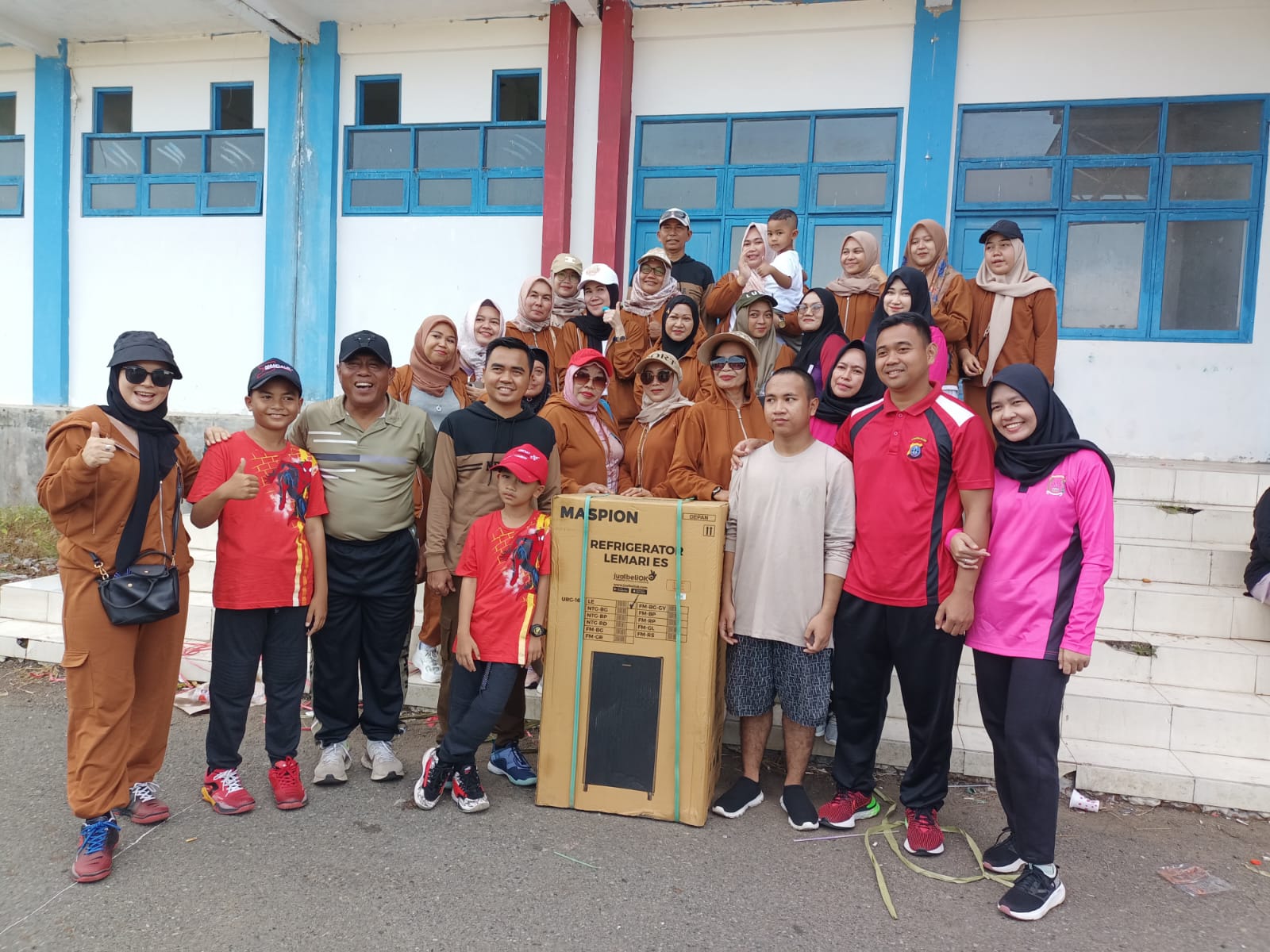 Senam Ceria Meriahkan HUT Kecamatan Binuang Ke 58