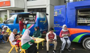 Guna Tingkatkan Literasi Masyarakat Batola, Dispersip Aktif Gelar Mobil Pintar