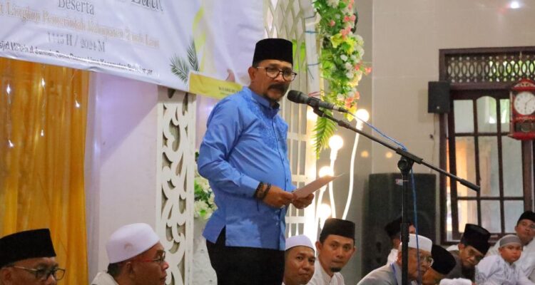 Pj. Bupati Tala serahkan Bantuan Hibah Untuk Beberapa Masjid Di Bati-bati