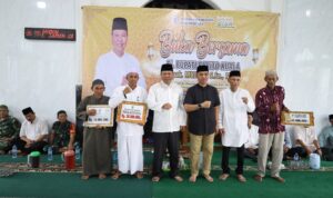 Di Safari Ramadhan Desa Mekar Sari, Pj. Bupati Batola Upayakan Kawal Proposal Bantuan Masjid