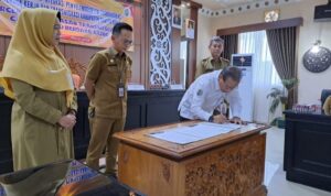 Disnakertrans Barito Kuala Gelar FGD