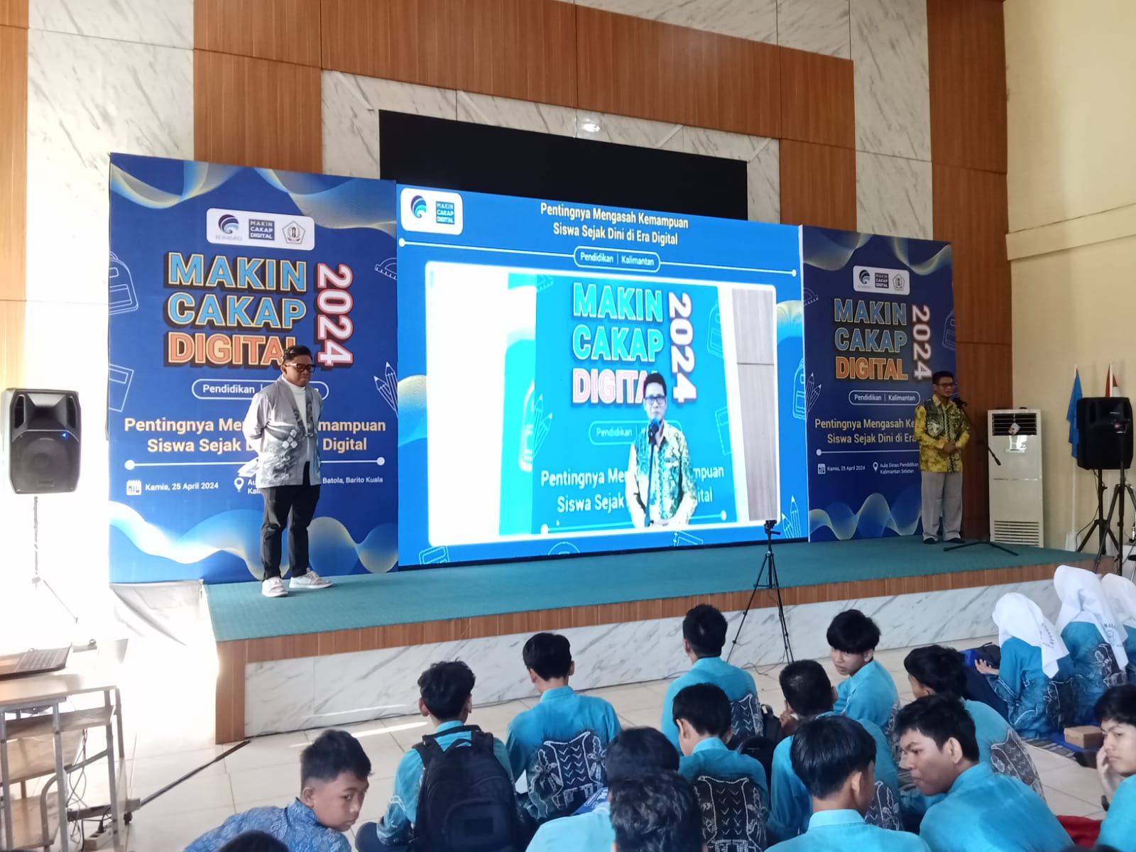 DISDIK BATOLA AJAK SISWA IKUTI WEBINAR LITERASI DIGITAL, LULUT PESAN MANFAATKAN DALAM PROSES BELAJAR MENGAJAR