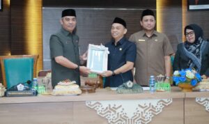 Plh.Bupati Zulkifli sampaikan rancangan Perubahan APBD cakup program Prioritas