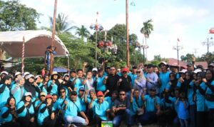 HUT RI 79, Desa Panggung Gelar 33 Batang Panjat Pinang berhadiah barang Plus Uang Rp 10 Juta