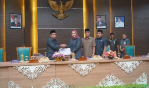 Rapat Paripurna RAPERDA  Perubahan 2025, Dinansyah Yakin Pemerintah Batola akan maksimalkan Tingkatkan Kinerja