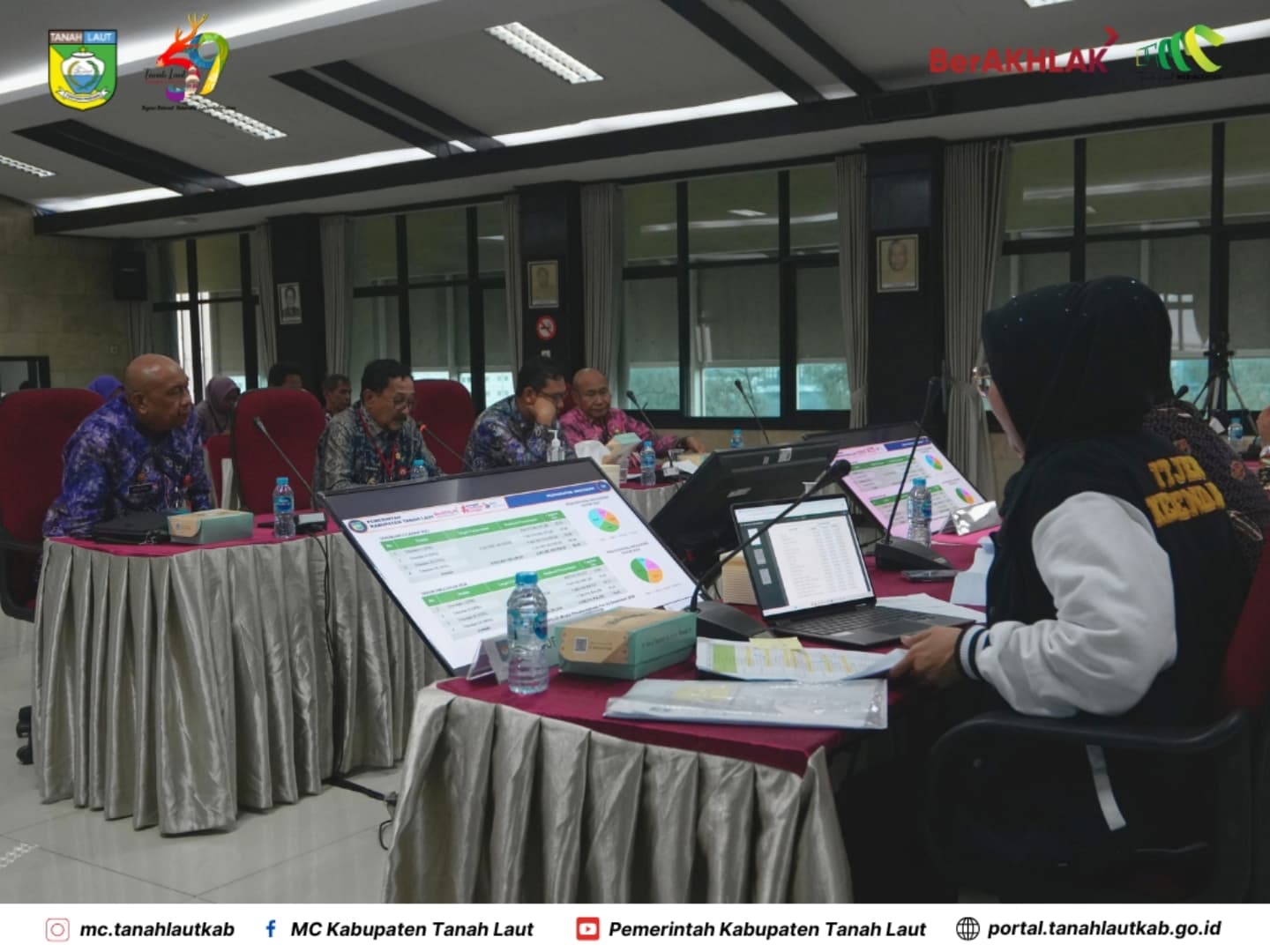 Pj Bupati Tanah Laut Laporkan Evaluasi Kinerja Triwulan I Periode II di Kemendagri