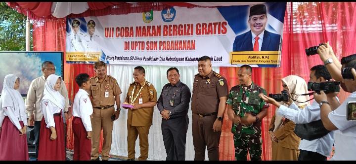 Makan Bergizi Gratis langsung diresmikan Wabup Tala