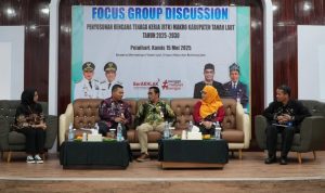 Tekan Pengangguran Terbuka, Perkuat Daya Saing SDM, Disnakerind Gelar FGD