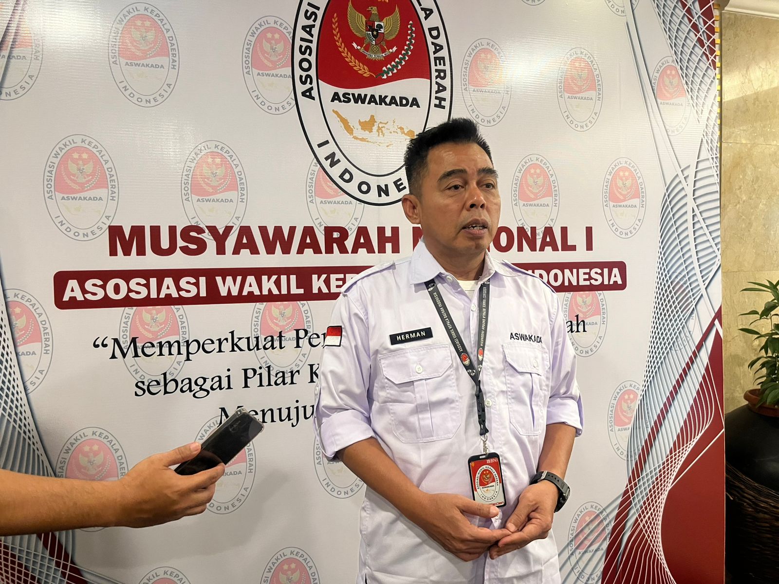 Sukseskan Program pemerintah menuju Indonesia Emas, Wabup Herman hadiri FORWAKADA