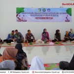 Dihadiri Hj Dian Rahmat, Kadisdikbud Mantapkan Komitmen PAUD sebagai Fondasi Utama Bangsa melalui sosialisasi Parenting
