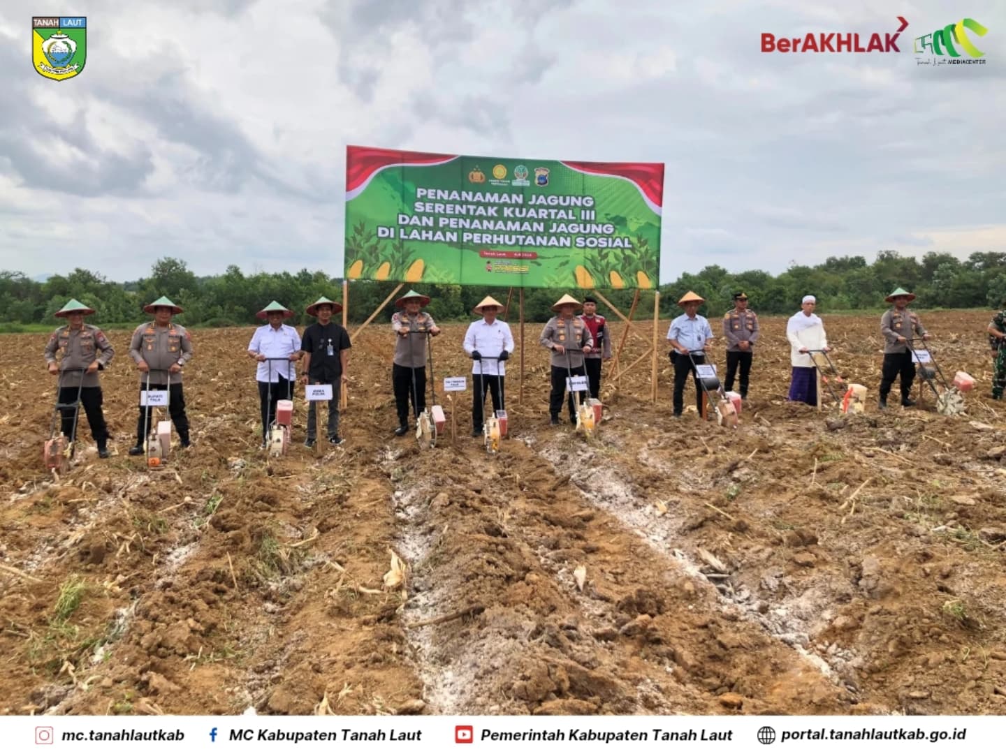 Wakil Bupati Tala  H Zazuli  Hadiri Penanaman Jagung Serentak Kuartal III